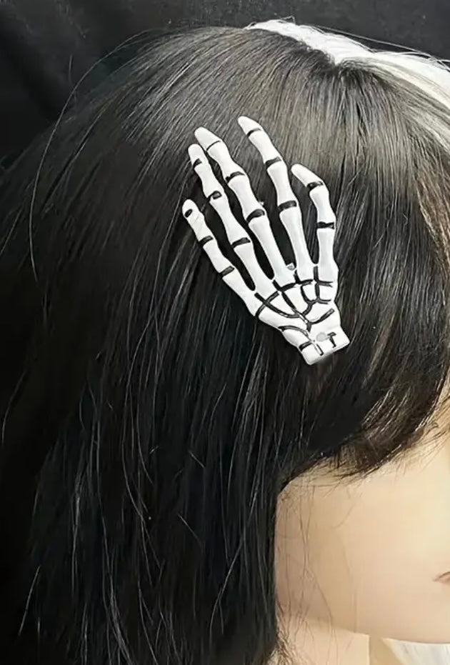 Skeleton Hand Hair clip