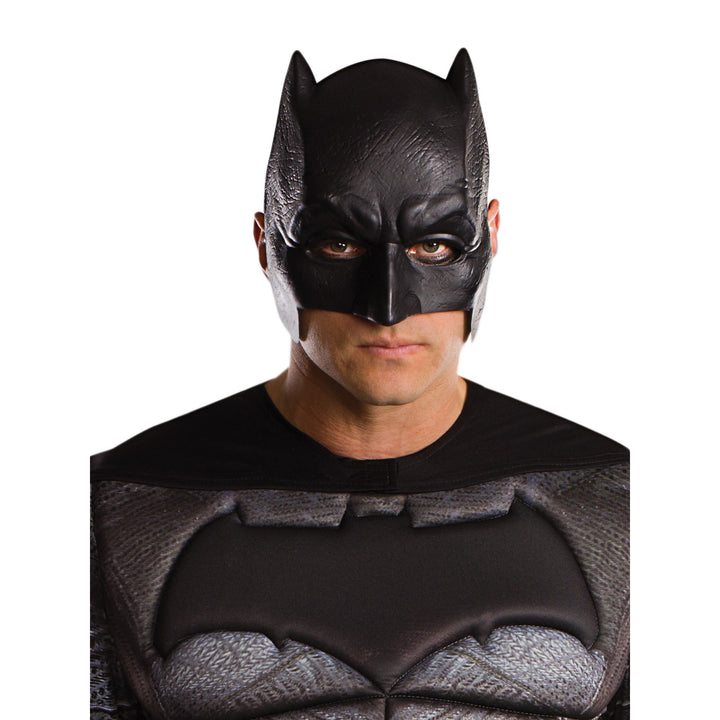 Batman Deluxe Costume